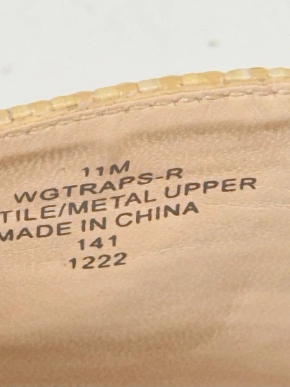 GUESS Traps Tan Raffia Slide Sandals Gold Chain Logo Flat Slides 11M WGTRAPS-R - Picture 5 of 7
